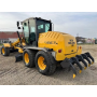 Niveleuse NEW HOLLAND F156.7A